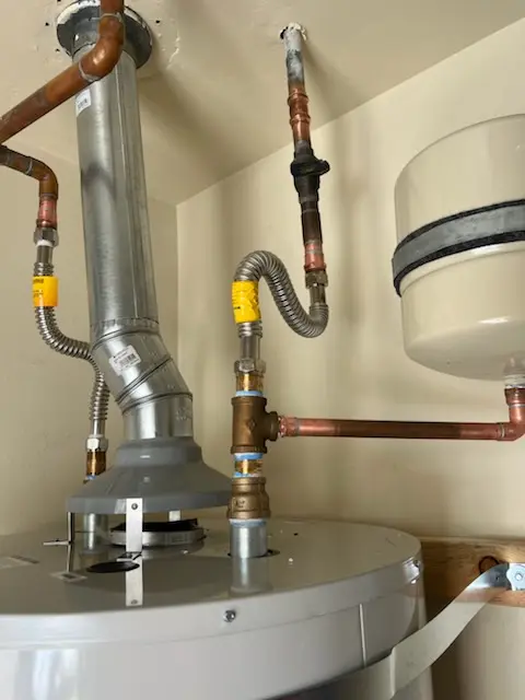 Water heater installation and plumbing repair in Highland Park - Overlee Knolls